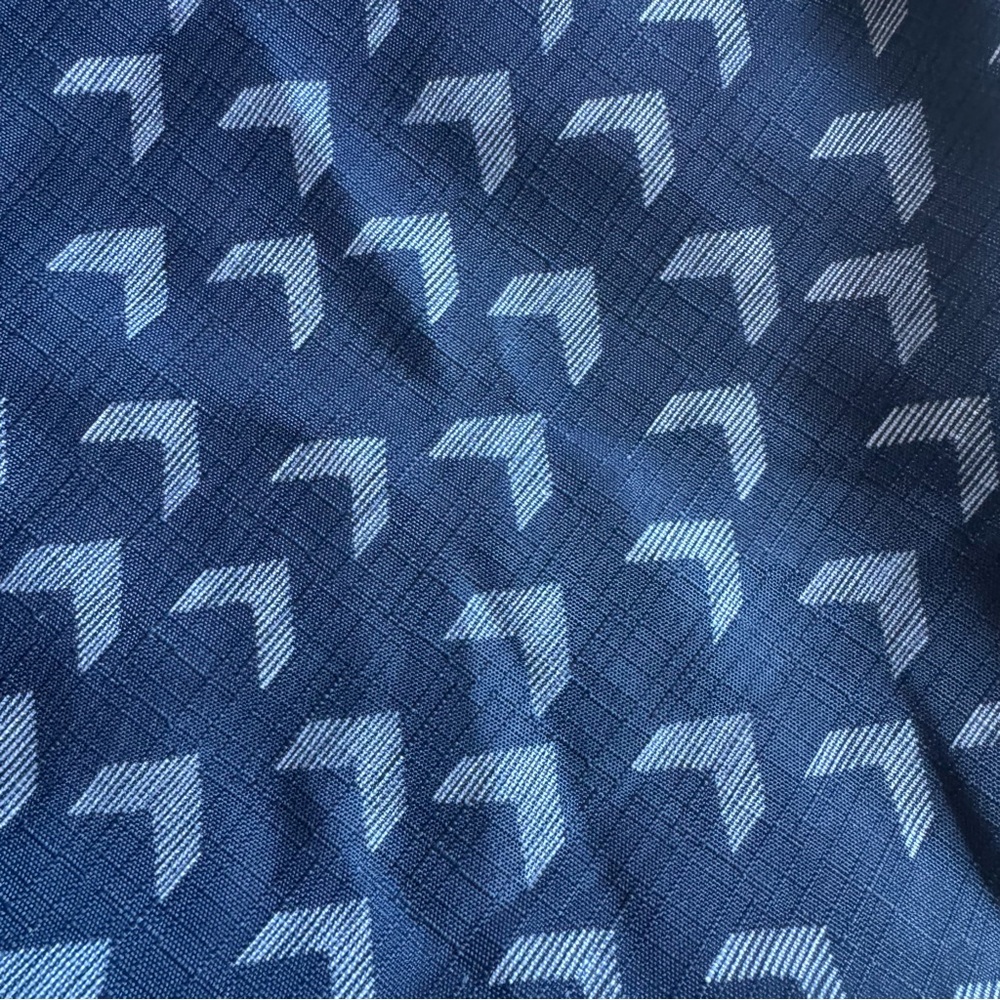 Simons Round Tablecloth - Picture 2 of 3